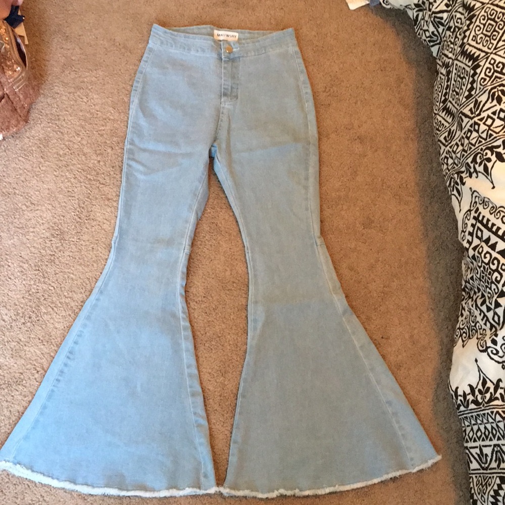 Free people Just Float on Flare dupe jeans